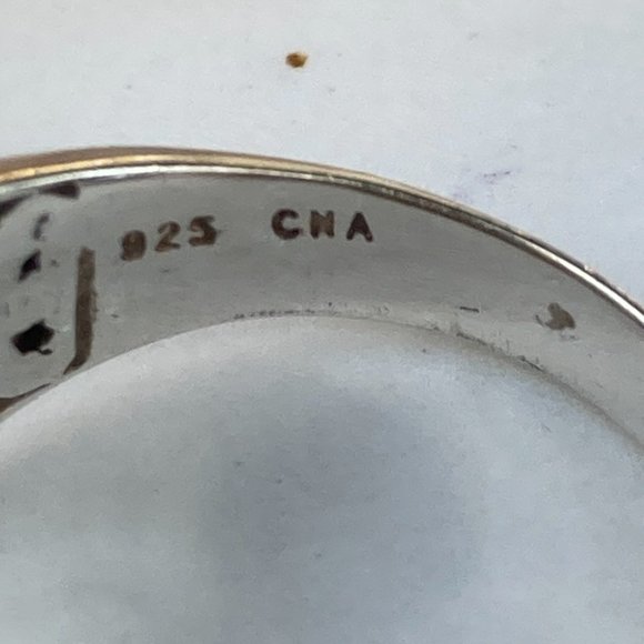 Gorgeous large CNA mother of pearl ring on filigreed sterling silver setting - Picture 5 of 8